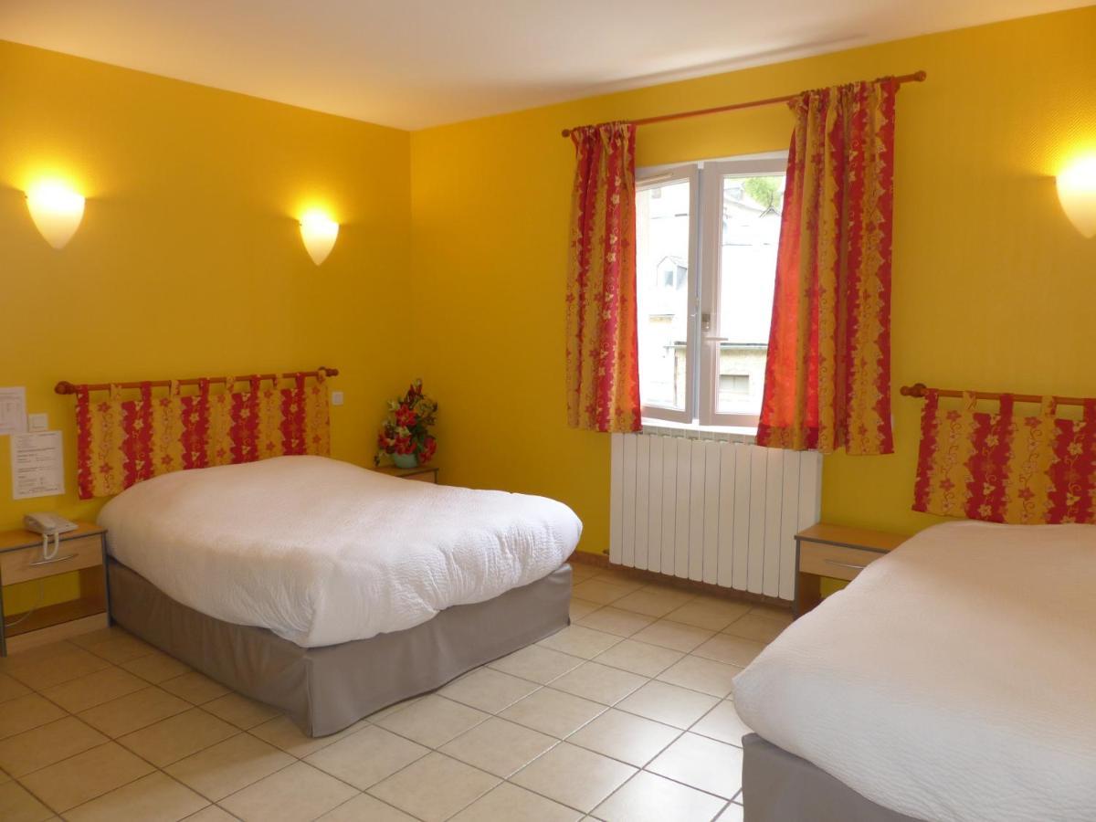 Hotel Logis Auberge De L'Isard แซ็ง-ลารี ภายนอก รูปภาพ