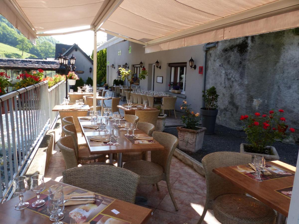 Hotel Logis Auberge De L'Isard แซ็ง-ลารี ภายนอก รูปภาพ