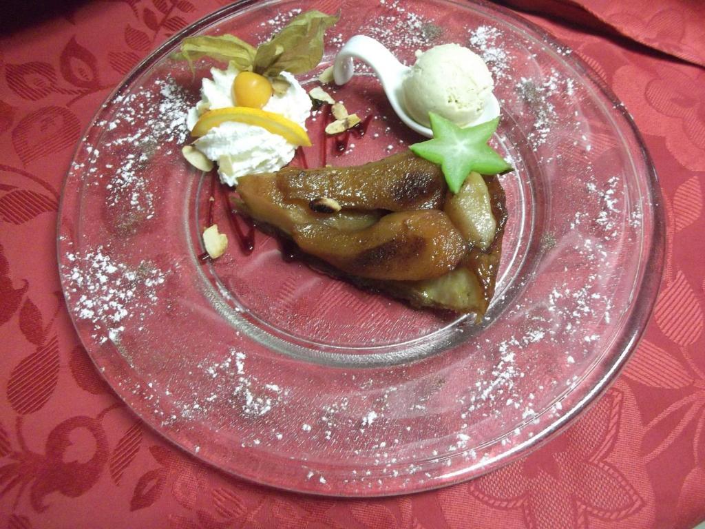 Hotel Logis Auberge De L'Isard แซ็ง-ลารี ภายนอก รูปภาพ